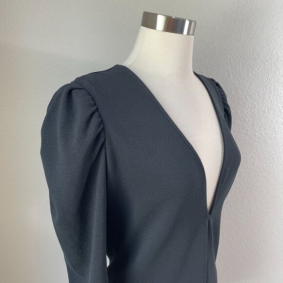 NEW Express Womens Large Black Deep V Neck Puff Sleeve Bodysuit Textured Top - Picture 2 of 10